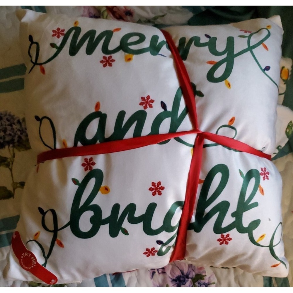 2Pc‎ Mountain Home Collection Led Light Holiday Printed Throw 50x60 & Pillow